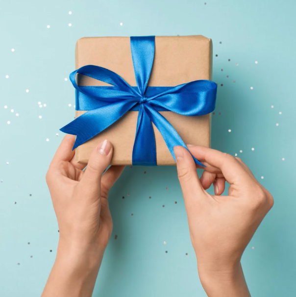 Top 5 Must-Have Gifts from ShopGoodwill on Cyber Monday